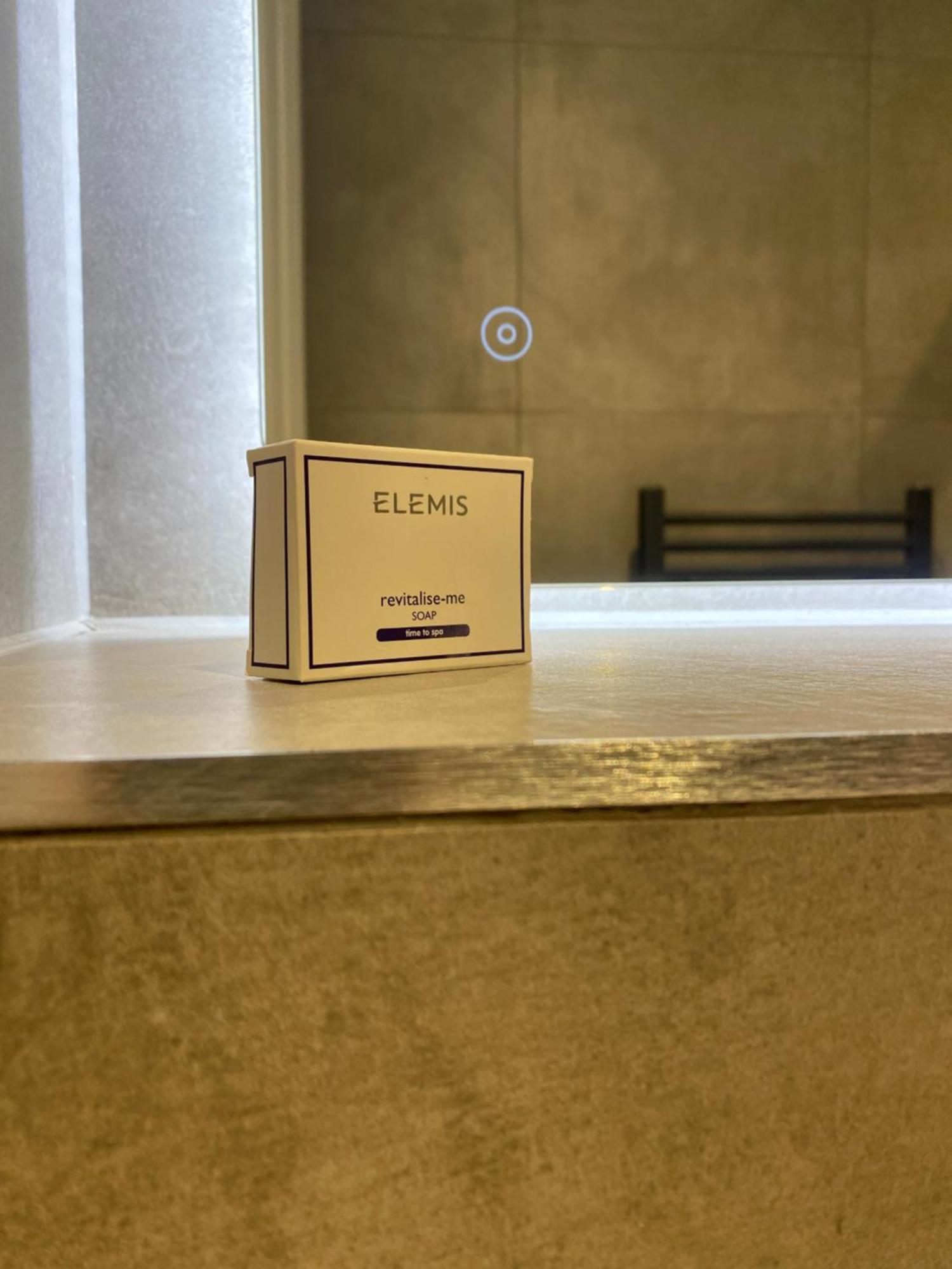 Luxury York Apartment, Free Parking & Free Gym Екстериор снимка